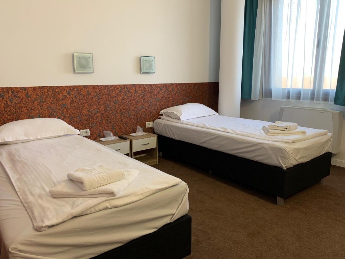 Motel Ruta 33 Arad Eksteriør billede